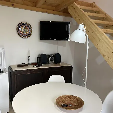 Casa Do Meio- Farm House- タヴィラ
