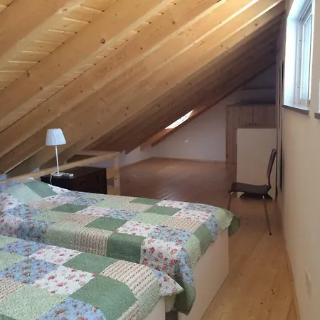 Hébergement de vacances Casa Do Meio- Farm House-