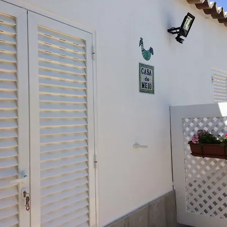 Hébergement de vacances Casa Do Meio- Farm House-